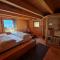 Chalet Biene - Swiss Alp Chalet with Sauna and Jacuzzi - Ulrichen