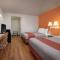 Motel 6-Buena Park, CA - Knotts Berry Farm - Disneyland