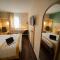 Kyriad Lyon Est - Bron Eurexpo Le Cottage - Bron