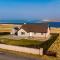 Atlantic views at Arnisdale House on Lewis - Brue