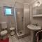 Viric DS - Ferienhaus Vir - 35m vom Meer