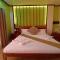Hotel Oasis Port Barton