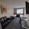 Lymedale Suites Studios & Aparthotel in NEWCASTLE UNDER LYME & STOKE - 莱姆河下游的纽卡尔斯