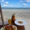 Casa Blanca Hibiscus Angra de Ipioca Maceió
