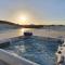 Sunrise Villa by Laranjal Rentals