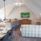 Lochiel Villa Guest House