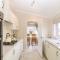 12 Bucklesham Park
