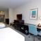 Holiday Inn Express & Suites Austin South, an IHG Hotel - Austin