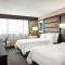 Holiday Inn Louisville East - Hurstbourne, an IHG Hotel - Луїсвілл