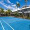 7 Pelican Beach Resort