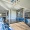Home on Fox River Modern Decor Style! - McHenry
