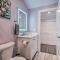 Home on Fox River Modern Decor Style! - McHenry