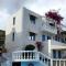 Quadruple Rooms full view in blue - 赫索尼索斯