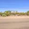 Dreamy Desert Studio with Deck and Pool Access! - Финикс