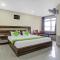 Treebo Darwesh Residency - 500m from Railway Station
