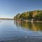 Lakefront Ludington Retreat with Kayaks and Fire Pit! - 拉丁顿