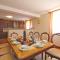 House Sisan 2209