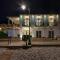 Uno Beachfront Suite - Livadia