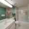 Beach Colony Resort East Navarre Beach #5C - نافار