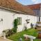 2 Bedroom Lovely Home In Longvilliers
