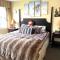 Unique Yeti-Theme Ski On Off Suite Jiminy-Sleeps 4 - Hancock