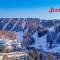 Unique Yeti-Theme Ski On Off Suite Jiminy-Sleeps 4 - Hancock