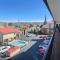 Super 8 by Wyndham Pigeon Forge Downtown - بيدجن فورج
