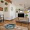 9 Meadow Retreat