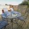 9 Meadow Retreat
