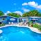 Pool and Beach Relaxing Close to Everything - دانيا بيتش