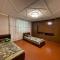Zur House