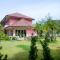 Nam Talay Resort - بران بوري