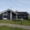 Resort 2 Surfers Residence E 8