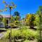 Isan Golf & Adventure Hotel
