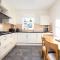 JOIVY Modern Flat with Free Parking - 爱丁堡