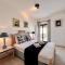 Quarteira Elegant With Pool by Homing