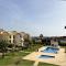 Quarteira Elegant With Pool by Homing