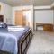 Tranquil Stay at Settlers Bay, Newly Furnished!