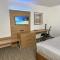 Estherville Hotel & Suites