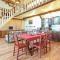 Gorgeous Home In Monselice With Wifi