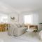 Bianco on Shoal - Luxe Beach house in Shoal Bay