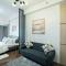 Intimate Urban Hideaway with Netflix and Serene Vibes
