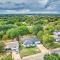3 Mi to Lake Arlington Pet-Friendly Home!