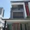 LeParis Swimming pool KTV BBQ Jonker 88 homestay