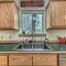Cloudcroft Cabin with Deck Less Than 2 Mi to Downtown! - كلاودكروفت