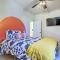 Lake Ozark Condo with Boat Slip and Fireplace - بحيرة أوزارك