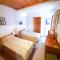 Kellaki Cottage - 2 bedroom with pool, sleeps 6