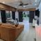 Lovely modern 2 bed villa