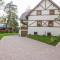3 Bedroom Awesome Home In Ryn