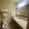 Cobblestone Hotel & Suites - Broken Bow - Broken Bow